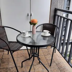 the-apartment-for-comfortable-vacations-in-tbilisi.alltbilisihotels.com/